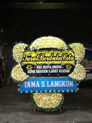 Papan Bunga Duka di Jonggat